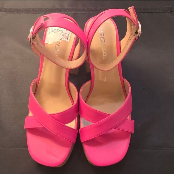 BRAND NEW SODA STRAPPY BLOCK HEEL OPEN TOE WOMENS SANDAL - Picture 2 of 16